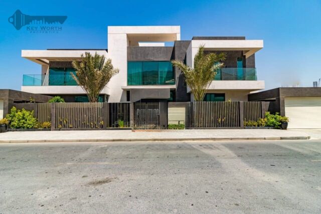 Luxury Villa for sale in Pearl Jumeirah